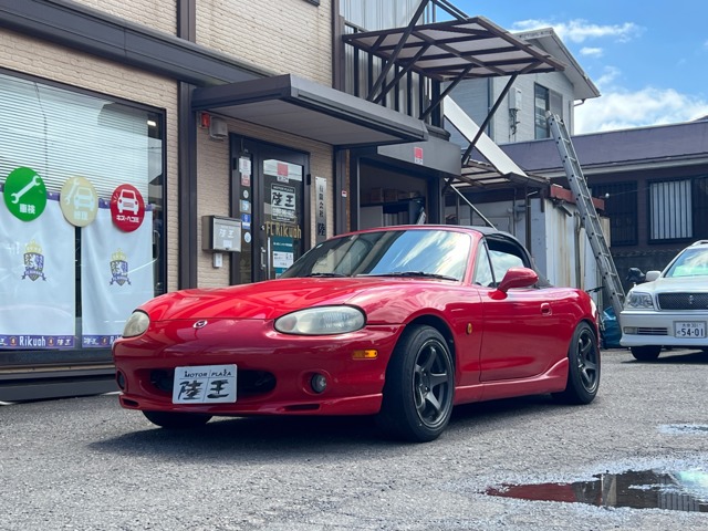 2000 Mazda Roadster