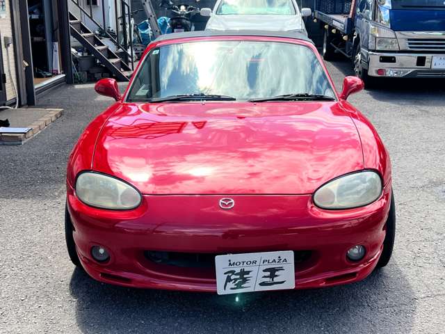 2000 Mazda Roadster – thumbnail 2