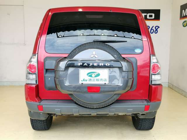2007 Mitsubishi Pajero – thumbnail 3