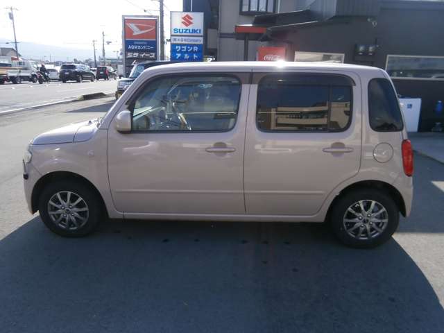 2010 Daihatsu Mira Cocoa – thumbnail 4