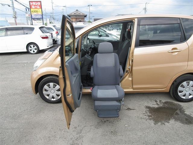 2007 Daihatsu Move – thumbnail 4