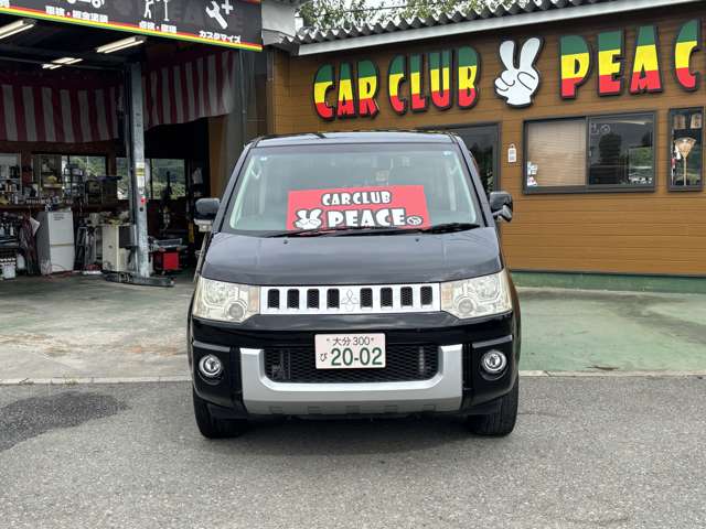 2010 Mitsubishi Delica D:5 – thumbnail 2
