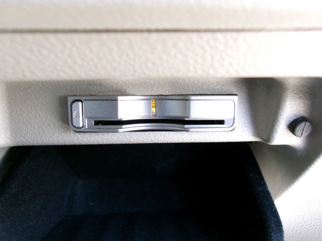 2008 Honda Elysion – thumbnail 4
