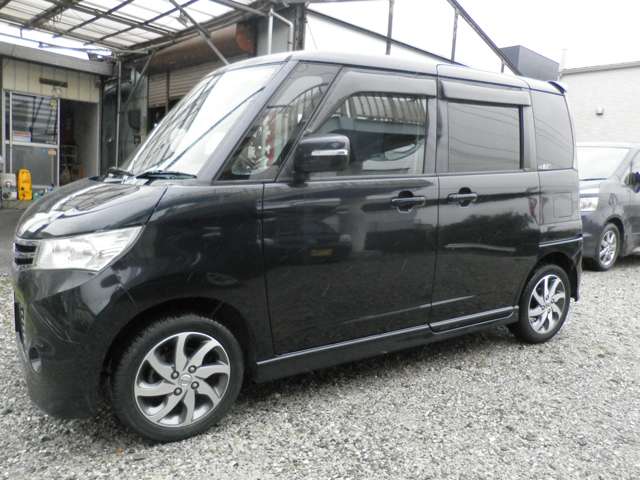 2010 Nissan Roox – thumbnail 4