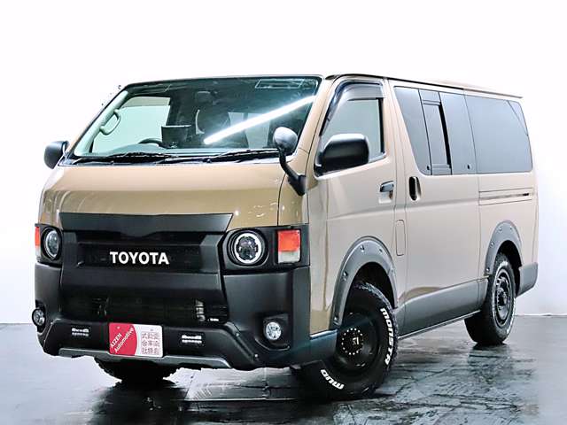 2006 Toyota Hiace – thumbnail 4