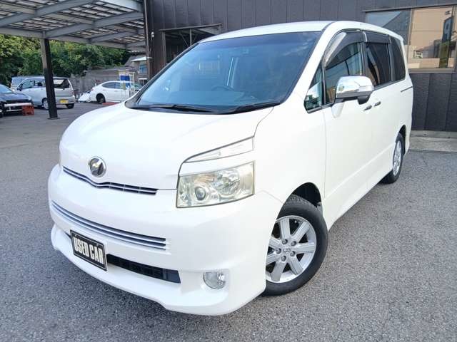 2009 Toyota Voxy