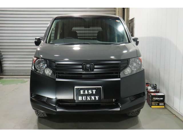 2010 Honda Stepwgn – thumbnail 2