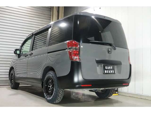 2010 Honda Stepwgn – thumbnail 3