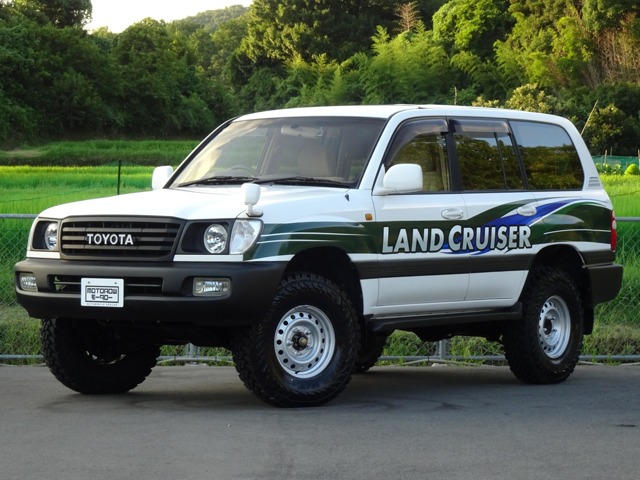 2003 Toyota Land Cruiser 100