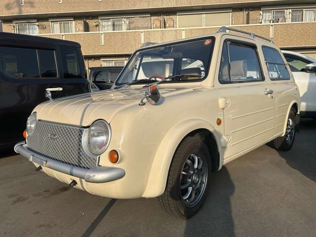 1990 Nissan Pao