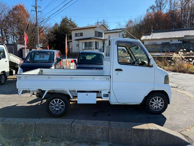 2004 Mitsubishi Minicab Truck – thumbnail 3
