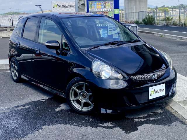 2005 Honda Fit – thumbnail 2