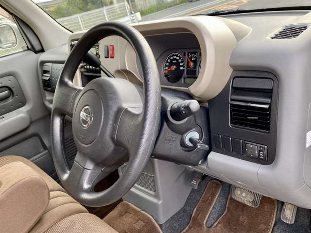 2003 Nissan Cube – thumbnail 2
