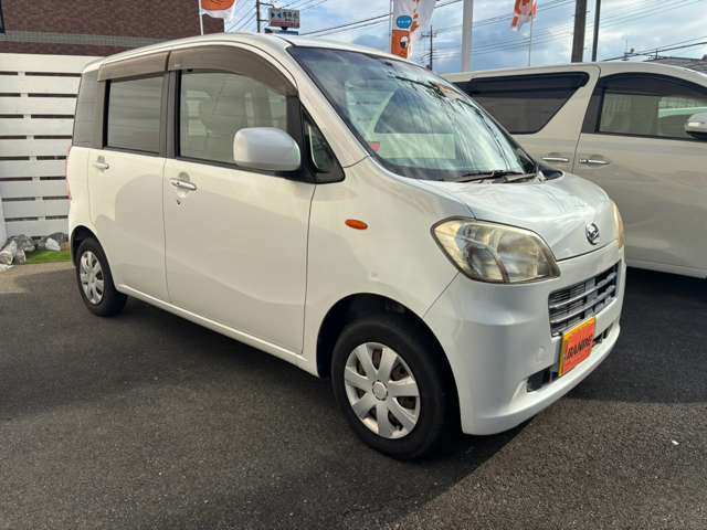2010 Daihatsu Tanto Exe – thumbnail 3