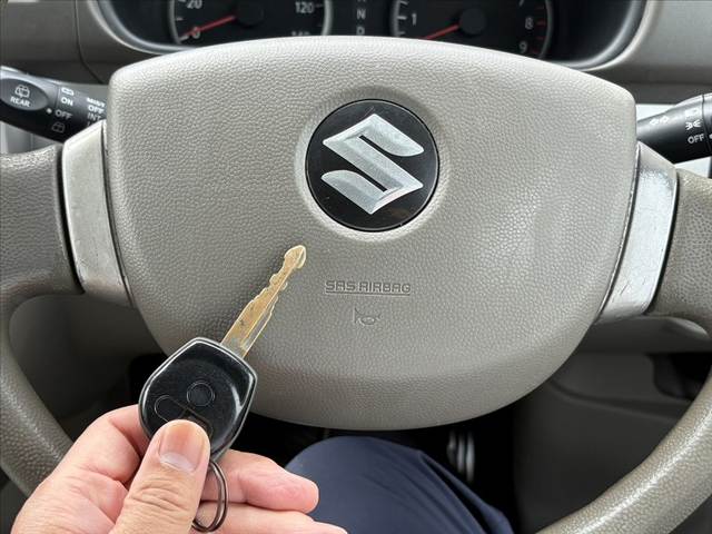 2009 Suzuki Every Wagon – thumbnail 3