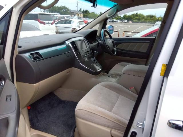 2006 Toyota Alphard Hybrid – thumbnail 3