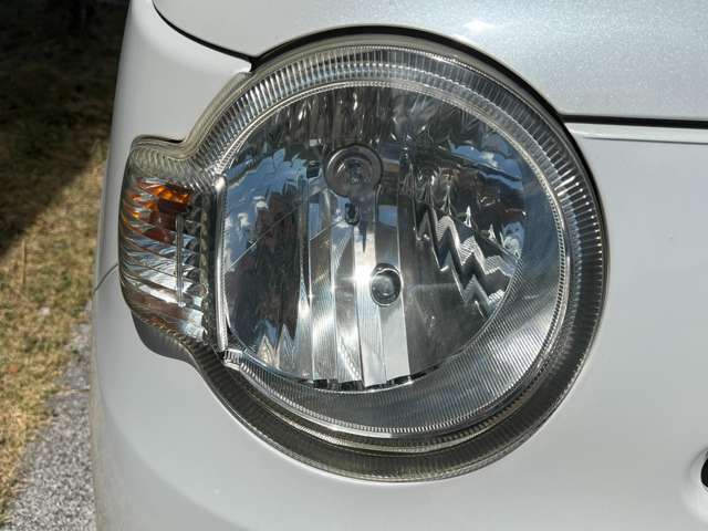 2010 Daihatsu Mira Cocoa – thumbnail 3