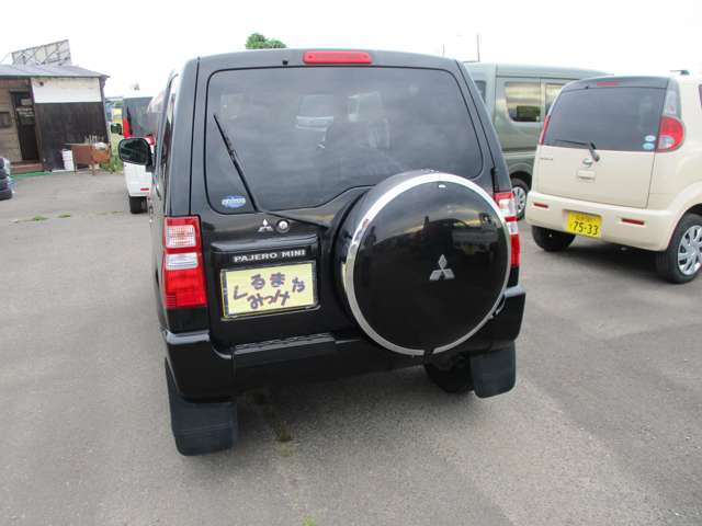 2004 Mitsubishi Pajero Mini – thumbnail 4