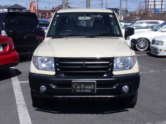 2003 Mitsubishi Pajero iO – thumbnail 2