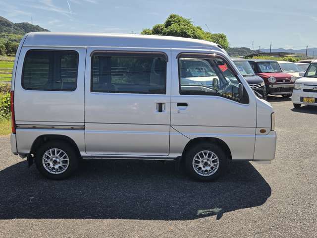 2010 Subaru Sambar – thumbnail 4