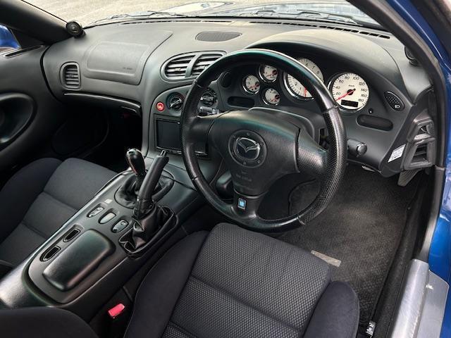 2002 Mazda RX-7 – thumbnail 3