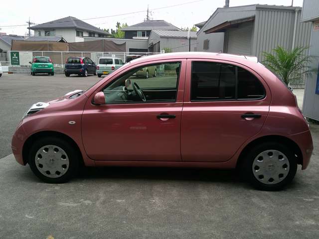 2009 Nissan March – thumbnail 4