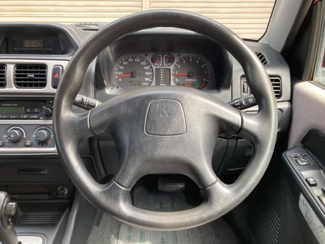 2003 Mitsubishi Pajero iO – thumbnail 4