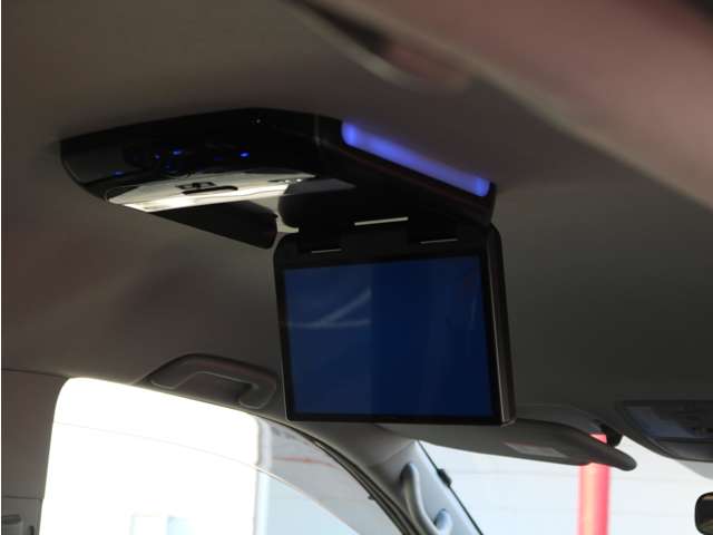 2008 Toyota Voxy – thumbnail 4