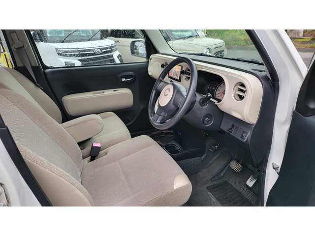 2009 Daihatsu Mira Cocoa – thumbnail 2