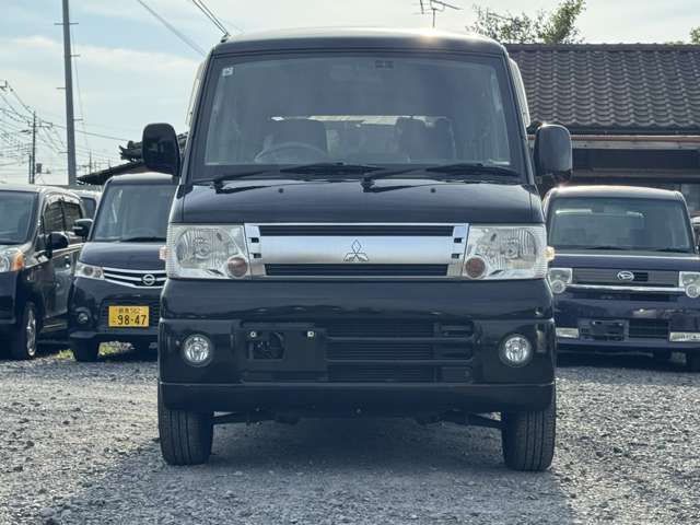 2010 Mitsubishi Town Box – thumbnail 3