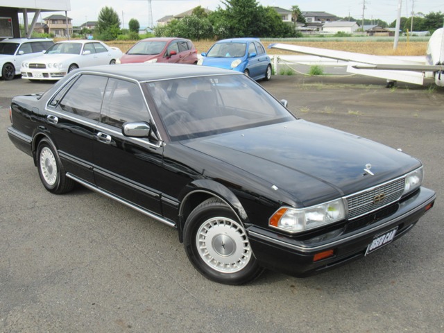 1989 Nissan Gloria