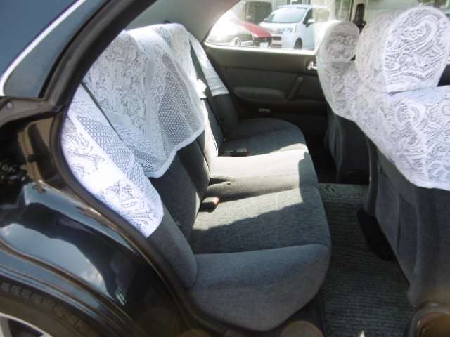1995 Nissan Cedric – thumbnail 4