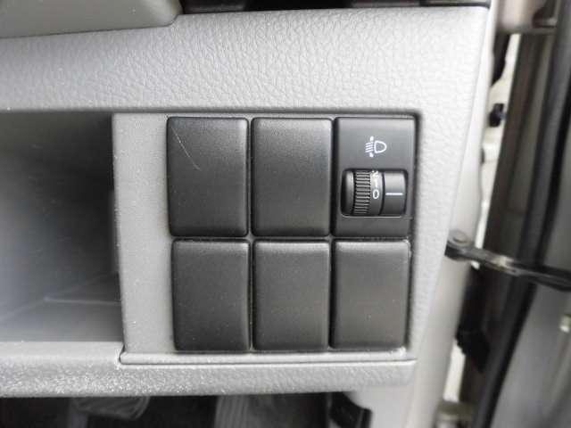 2010 Suzuki Wagon R – thumbnail 4