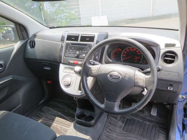 2009 Daihatsu Mira – thumbnail 3