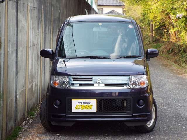 2010 Mitsubishi Toppo – thumbnail 2