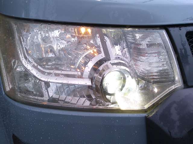 2009 Mitsubishi Delica D:5 – thumbnail 4