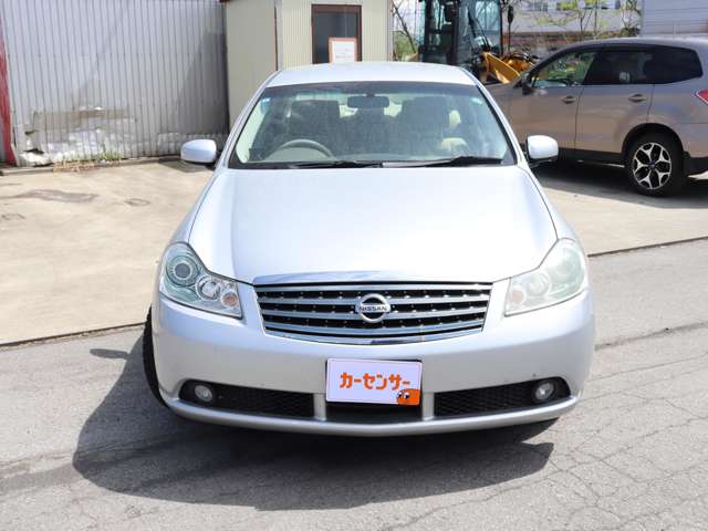 2007 Nissan Fuga – thumbnail 2