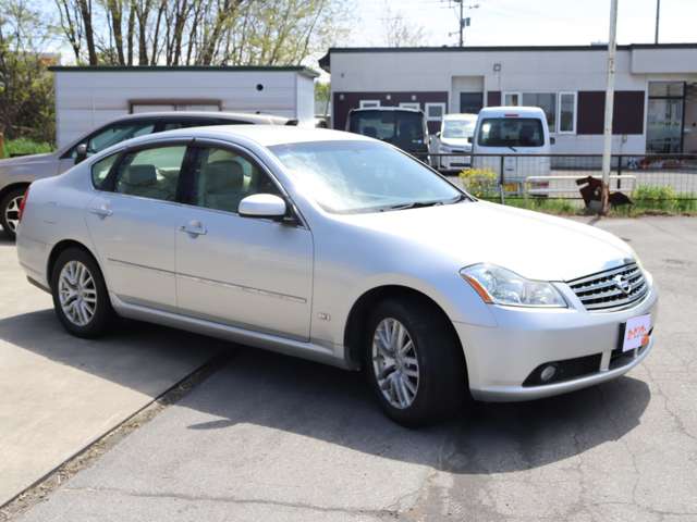 2007 Nissan Fuga – thumbnail 3