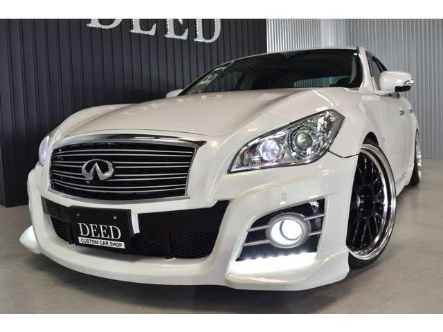 2010 Nissan Fuga – thumbnail 4