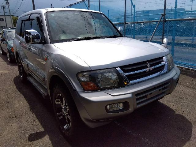 2000 Mitsubishi Pajero – thumbnail 4