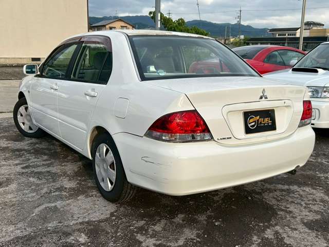 2005 Mitsubishi Lancer – thumbnail 2