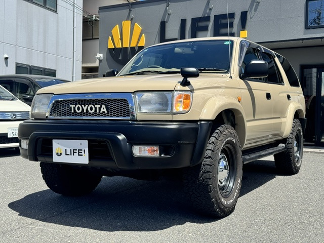 2002 Toyota Hilux Surf – thumbnail 3