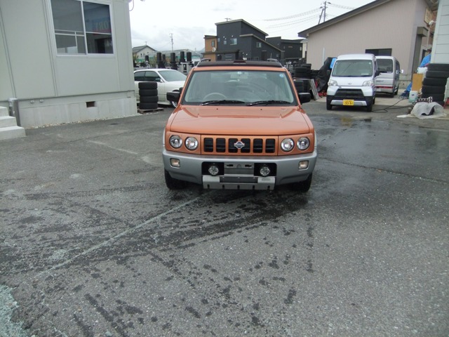 1998 Nissan Rasheen – thumbnail 2