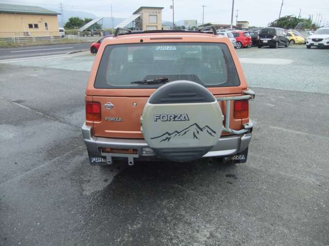 1998 Nissan Rasheen – thumbnail 4