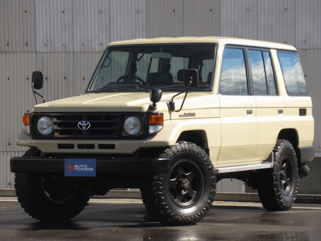 2004 Toyota Land Cruiser 70