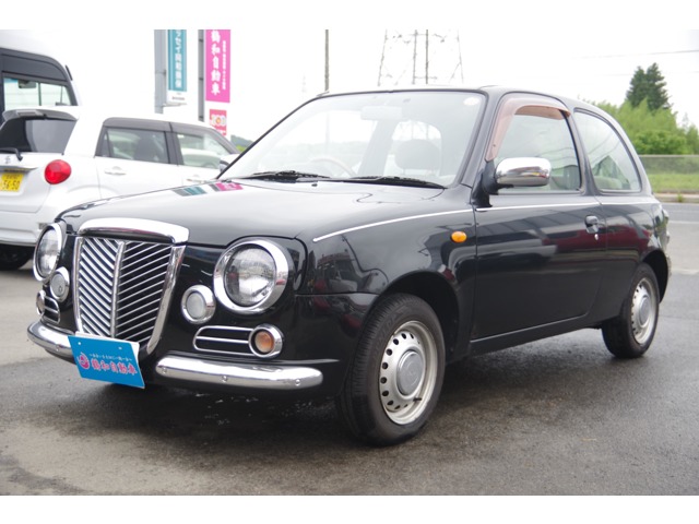 2000 Nissan March