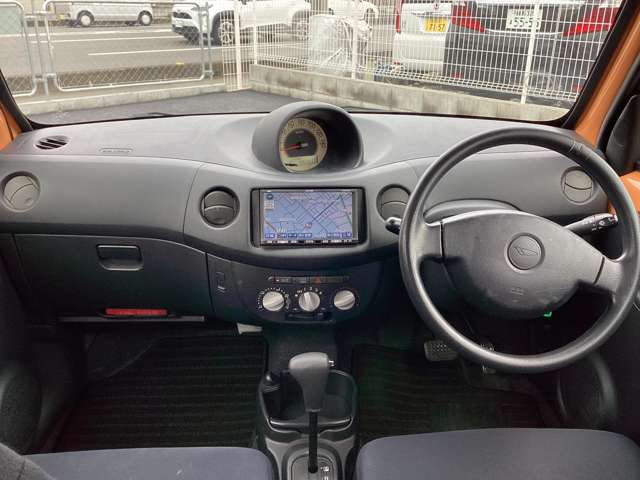 2010 Daihatsu Esse – thumbnail 2