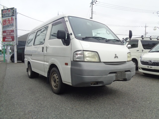 2007 Mitsubishi Delica Van