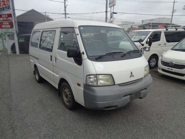 2007 Mitsubishi Delica Van – thumbnail 2
