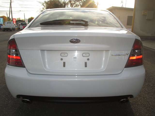 2004 Subaru Legacy B4 – thumbnail 3
